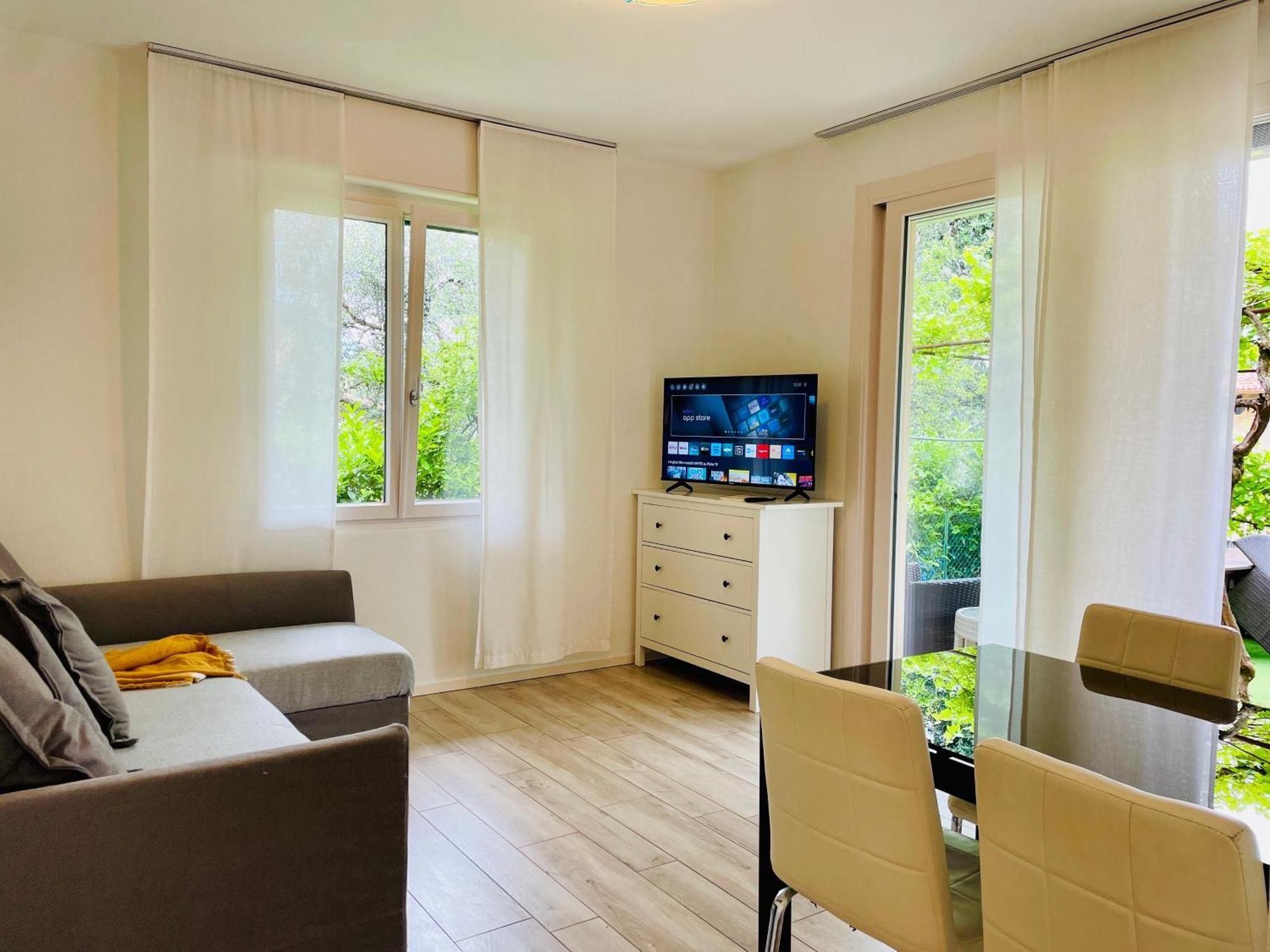 Casa Mario & Laura Ferienwohnungen Free Wi-Fi Parking มัลเชซิเน ภายนอก รูปภาพ
