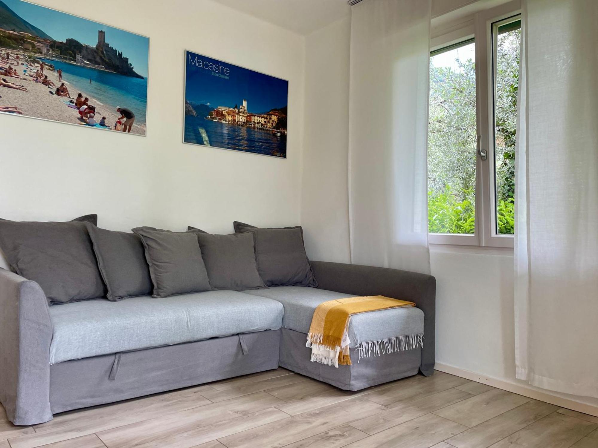 Casa Mario & Laura Ferienwohnungen Free Wi-Fi Parking มัลเชซิเน ภายนอก รูปภาพ